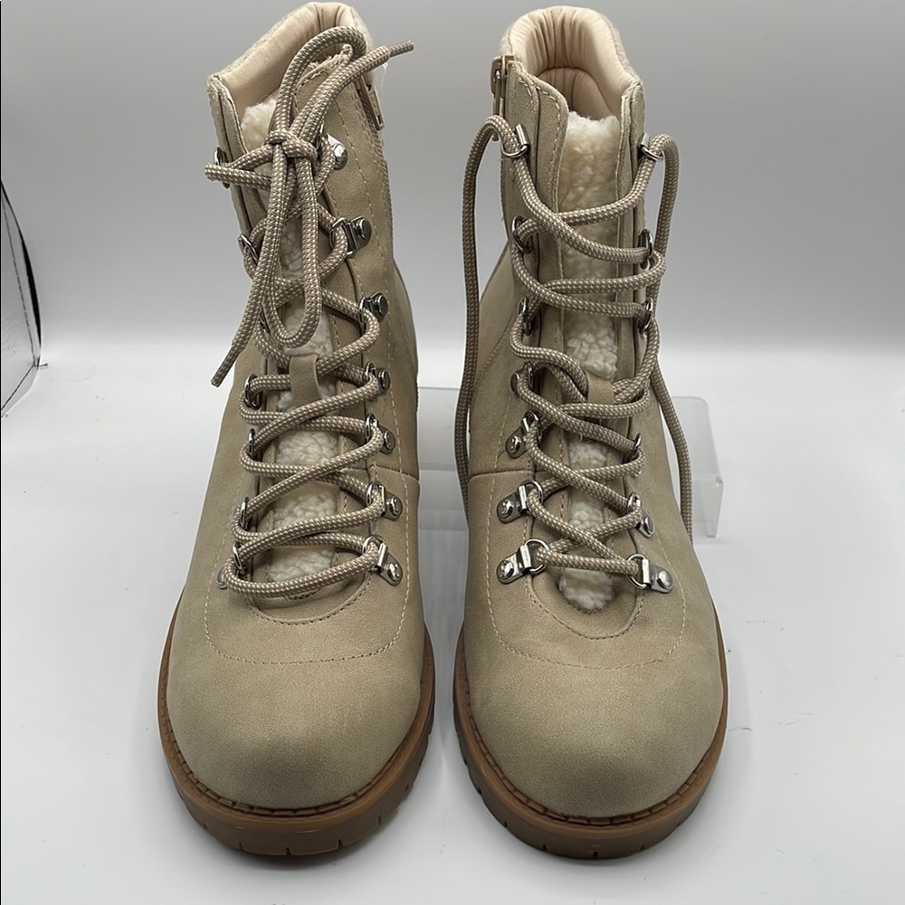 Style & Co. Maariah Lug Boot, light taupe, size 11